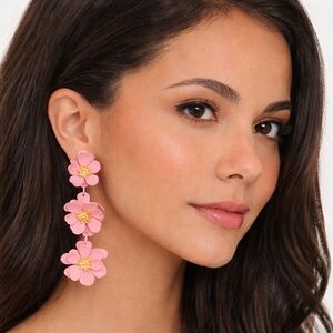 🌺 Pink Floral Drop Earrings 3” Statement New Boutique 🌺